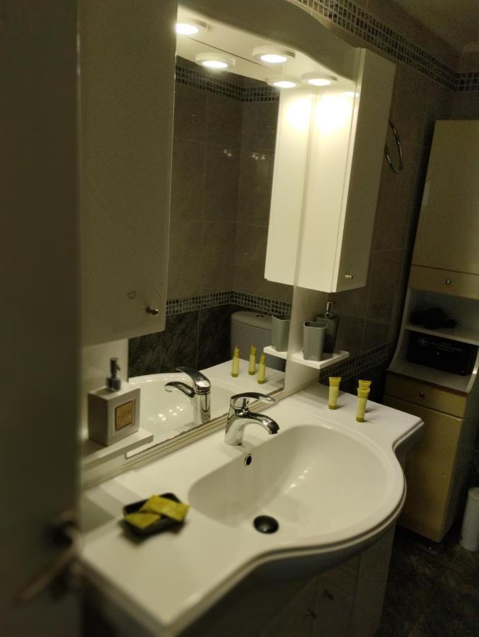 Emmy Apartment Hriszí Aktí Haniá Kültér fotó